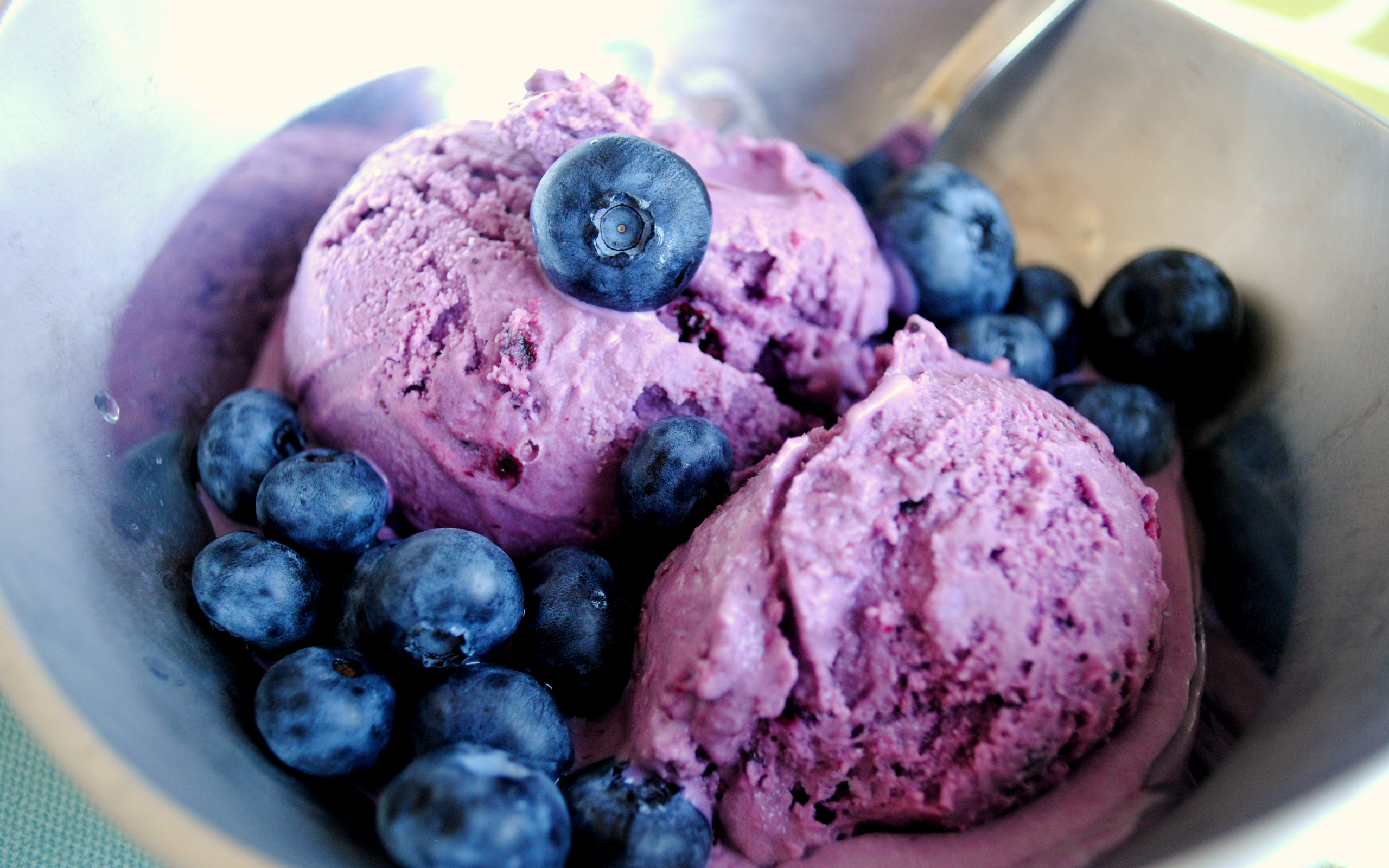 освіжне плодово-ягідне морозиво