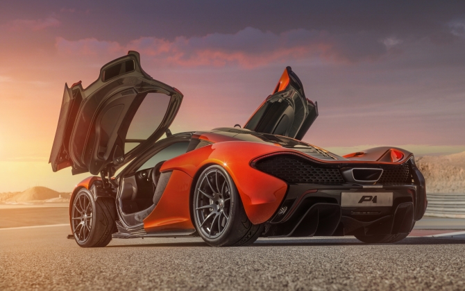 Стильный McLaren P1