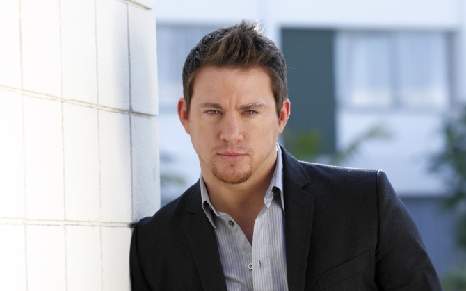 Ченнинг Татум в костюме