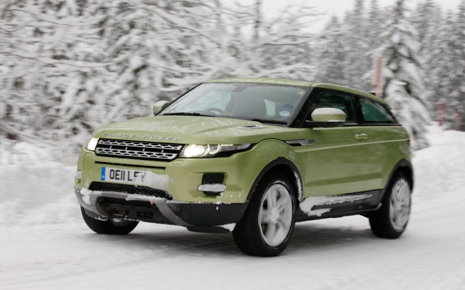 Range Rover Evoque зимой