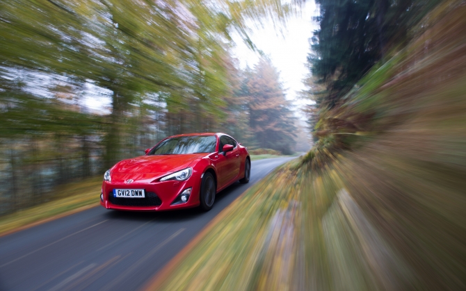 Toyota GT 86 в динамике