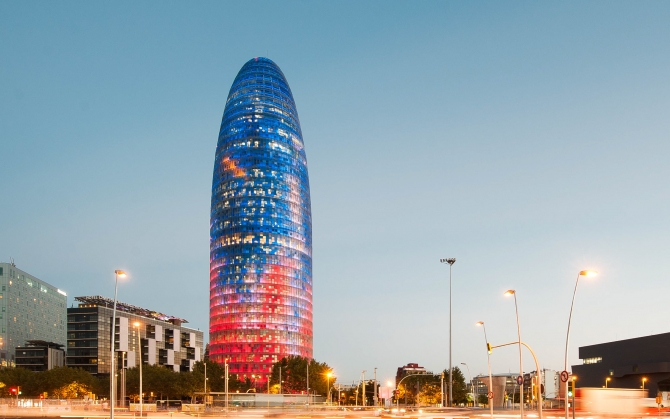 Агбарская башня в Барселоне