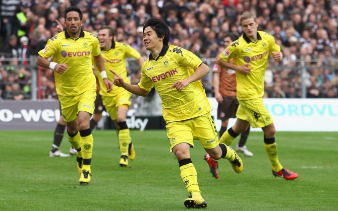 Кагава забивает гол