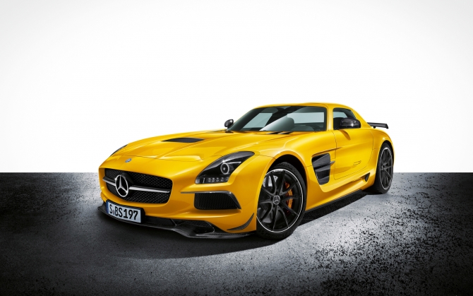 Mercedes SLS AMG