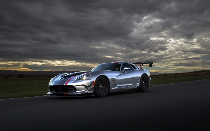 Dodge Viper ACR