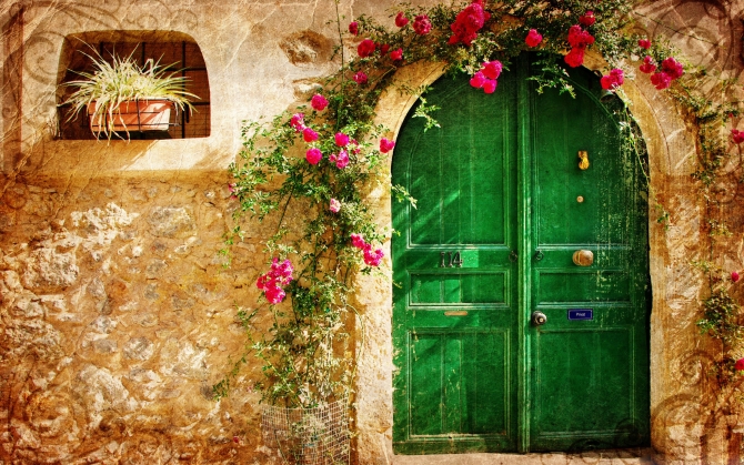 Красивая дверь