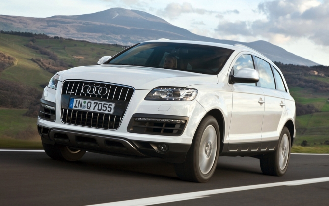 Внедорожник Audi Q7