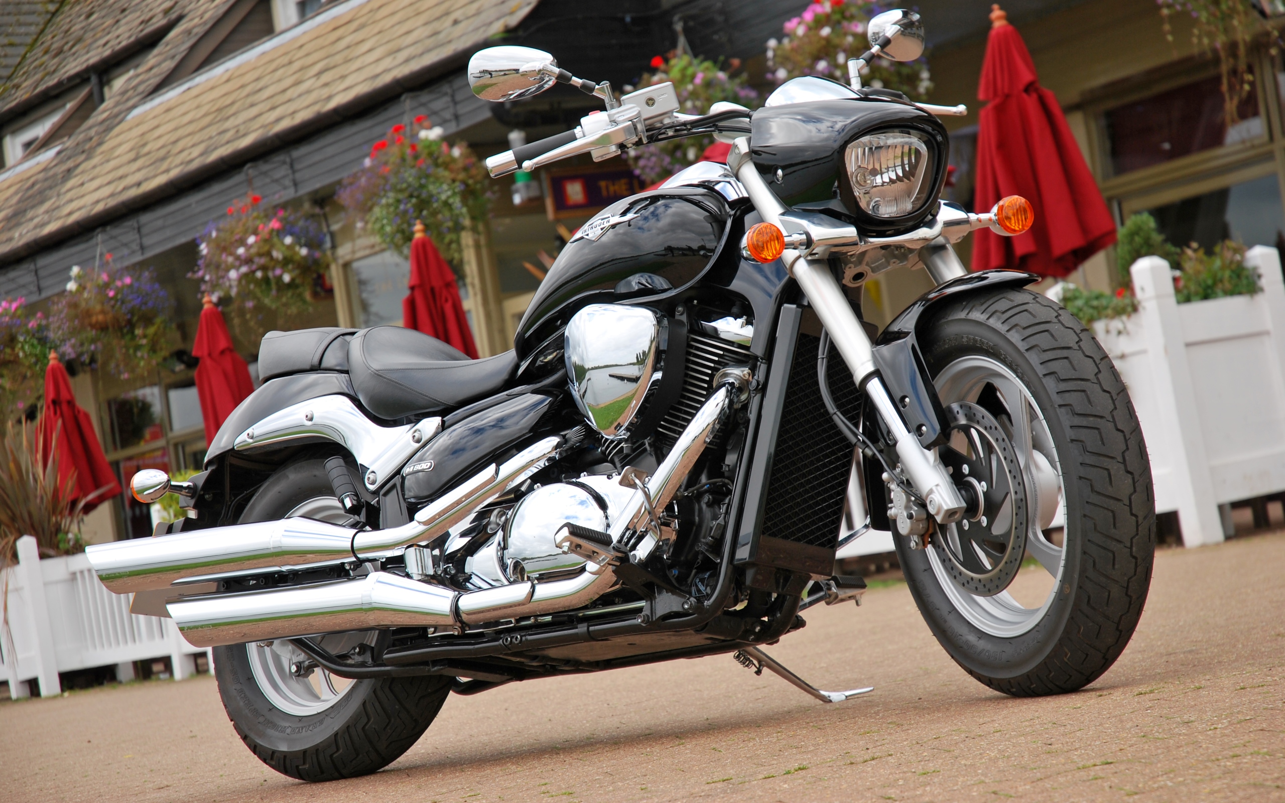 Мотоцикл suzuki intruder