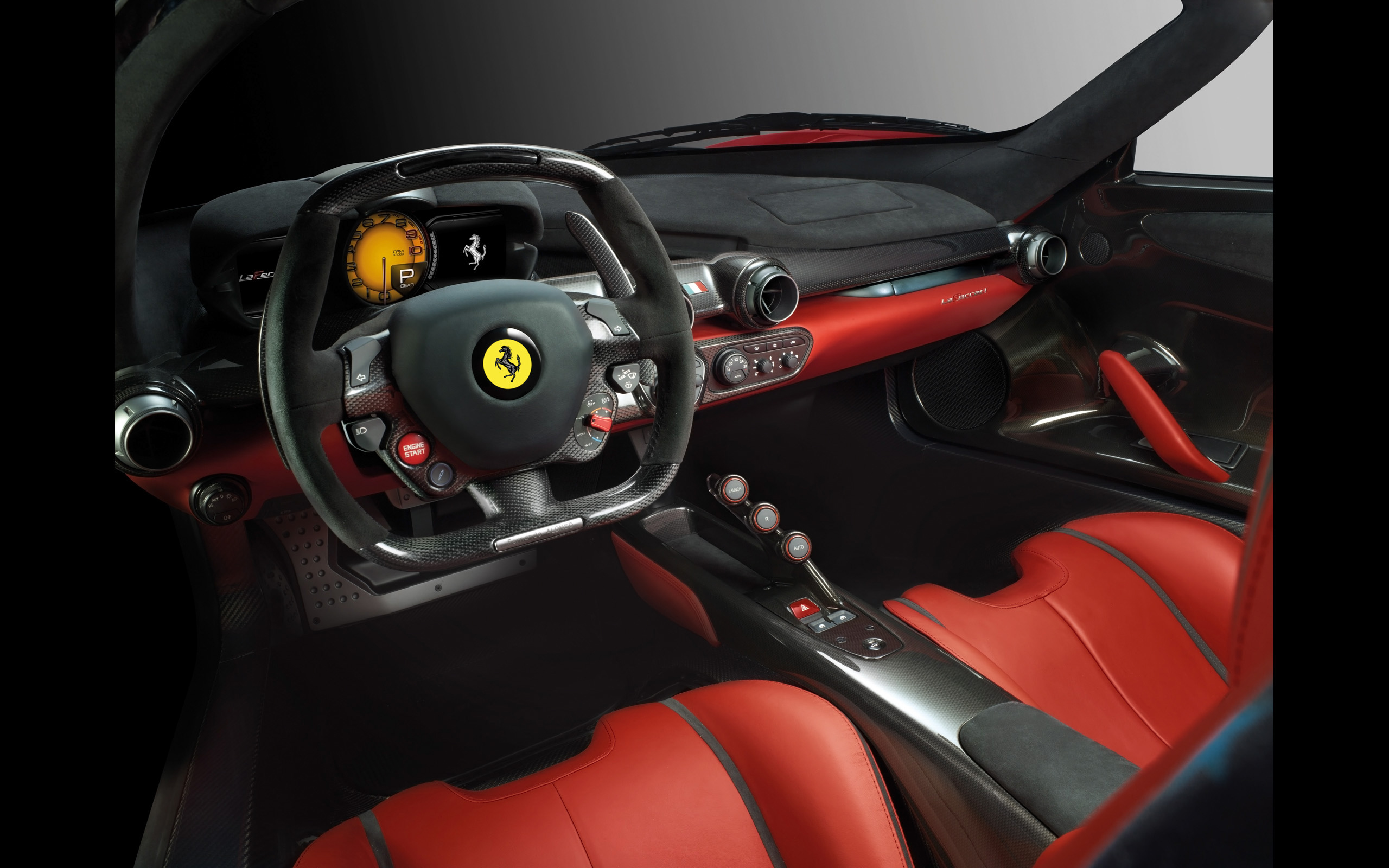 Ferrari laferrari салон