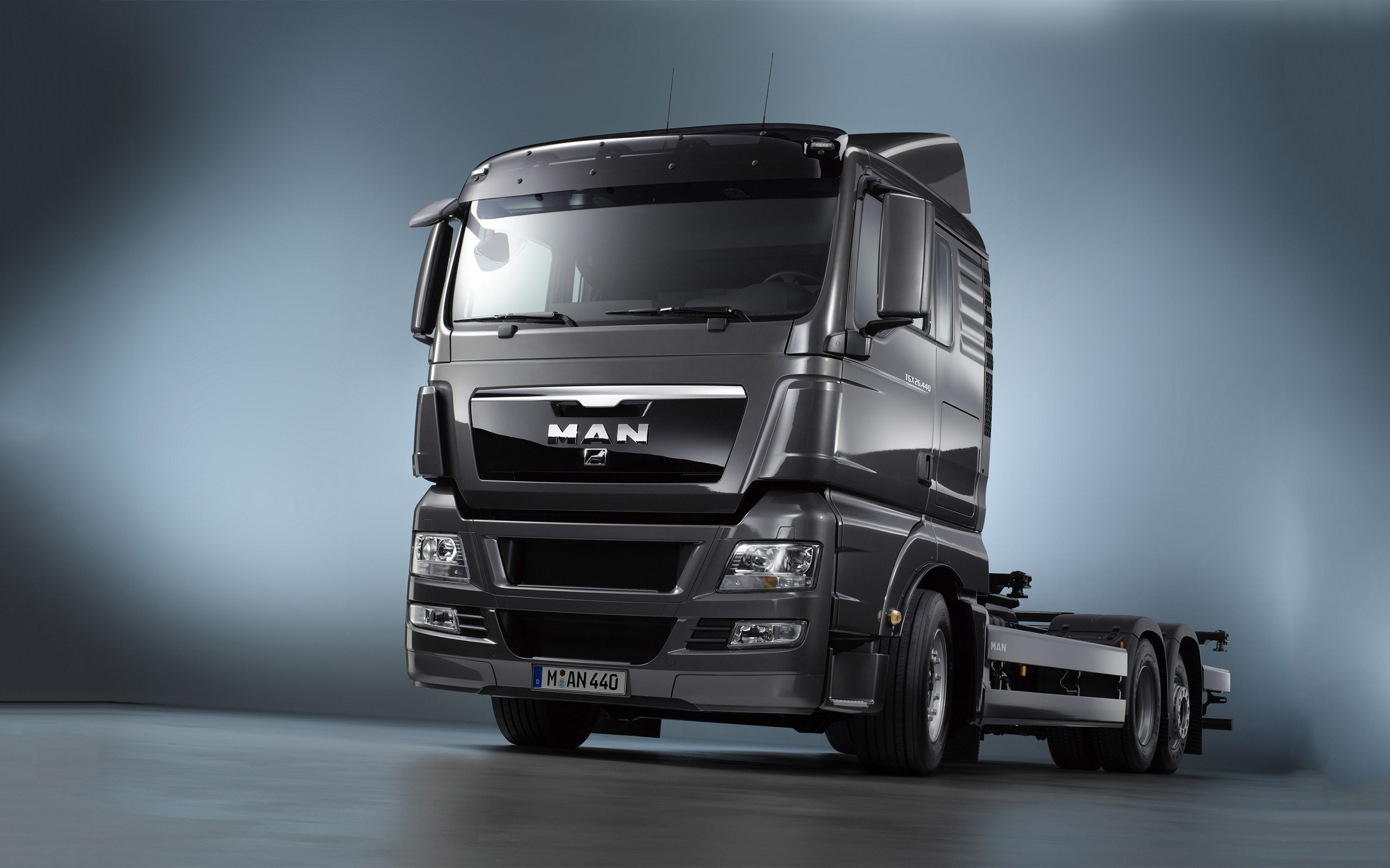 Бампер man tgx