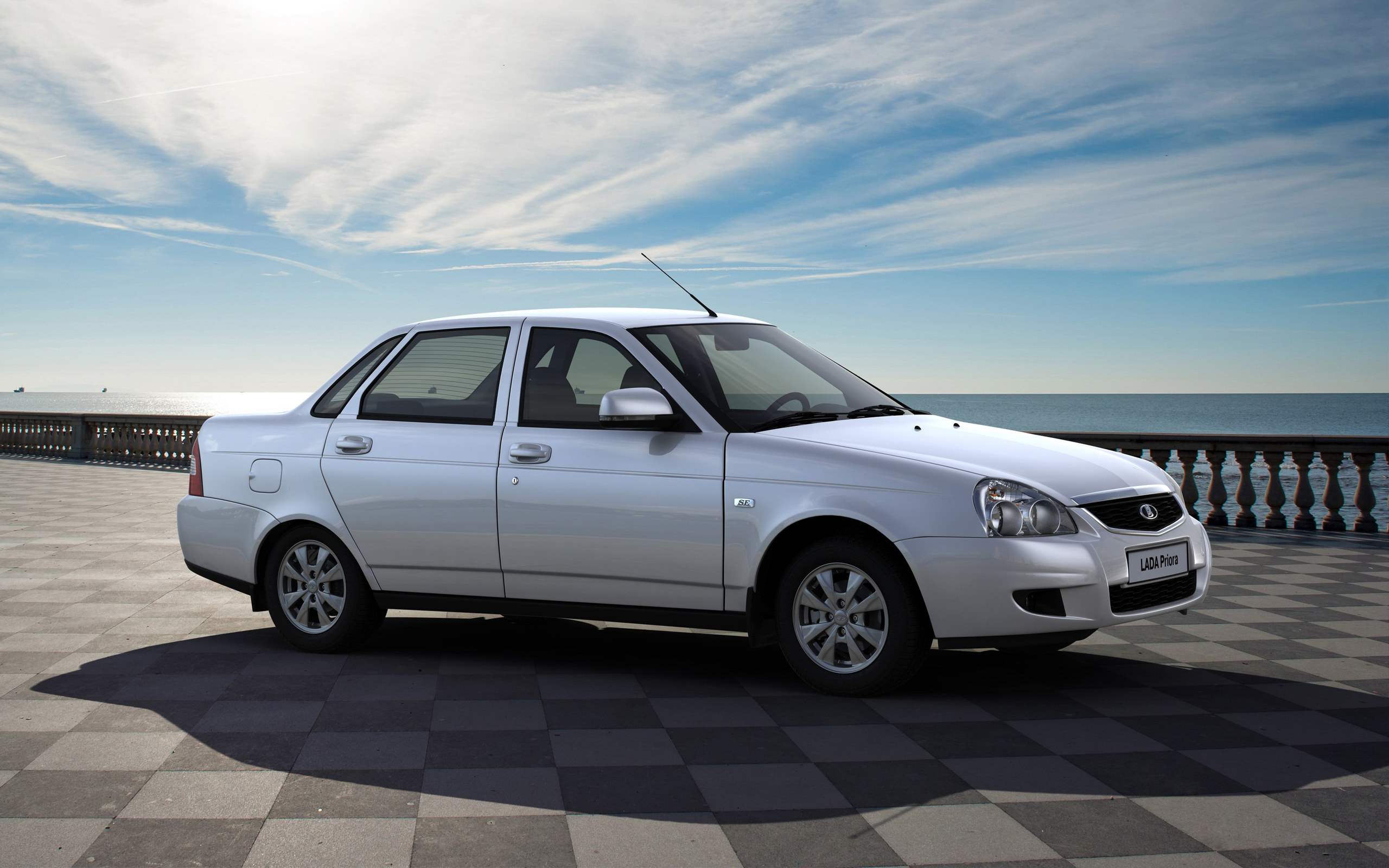 Lada priora размеры