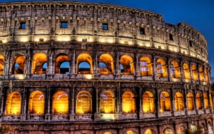 Подсветка колизея в Риме