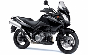 Черный Suzuki VStrom