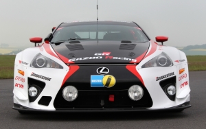 Lexus LFA крупным планом