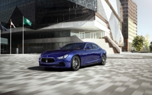 Maserati Ghibli в городе