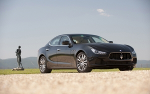 Седан бизнес-класса Maserati Ghibli
