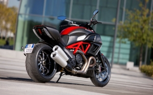 Ducati Diavel