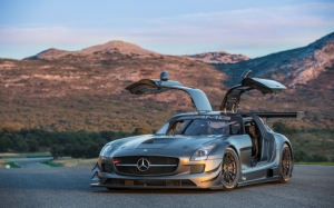 Mercedes SLS спорт