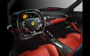 Салон Ferrari LaFerrari
