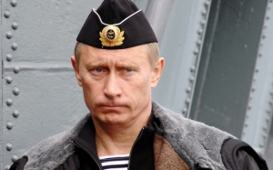 Владимир Путин в военной форме
