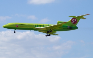 Самолет S7