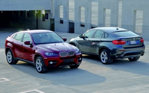 Два BMW X6